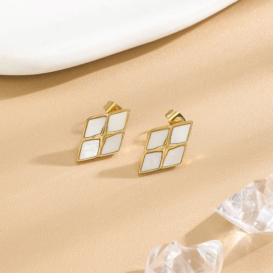 Boucles d'Oreilles Dorées Losange Avec Incrustations Nacre