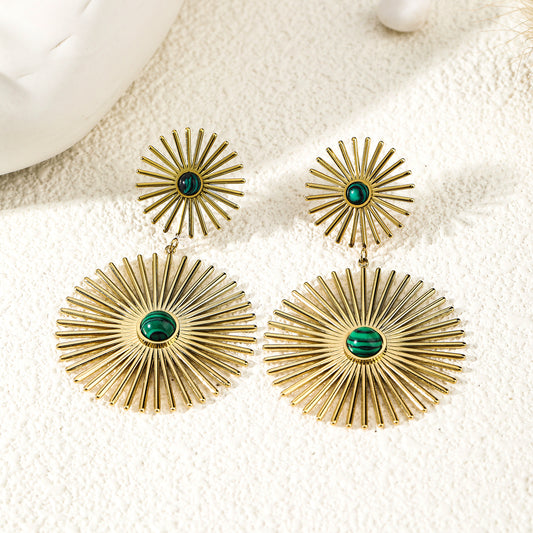 Boucles d'Oreilles Dorées Soleil Double Avec Malachite Synthétique