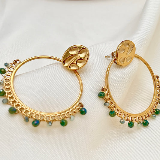 Boucles d'Oreilles Cercle Avec Pierres Vertes Dorées