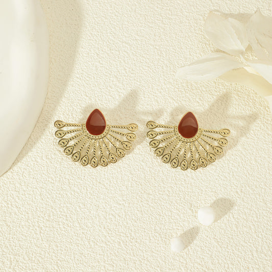 Boucles d'Oreilles Dorées Demi Fleur avec Goutte Rouge