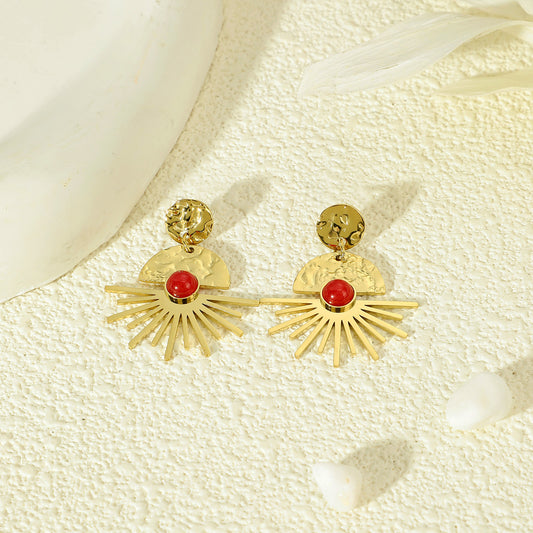 Boucles D'oreilles Dorées Pierre Jade Rouge Eclat Martelées