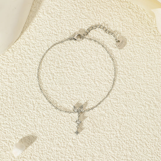 Bracelet Chaîne Argentée Strass Pendants