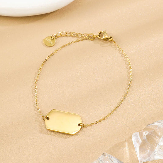 Bracelet Doré En Chaîne Fine Plaque Rectangulaire À Graver