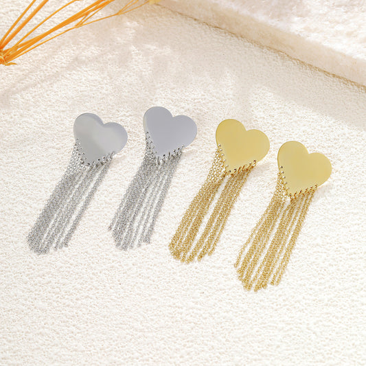 Boucles d'oreilles argentées cœur effet miroir chaînes fines pendantes