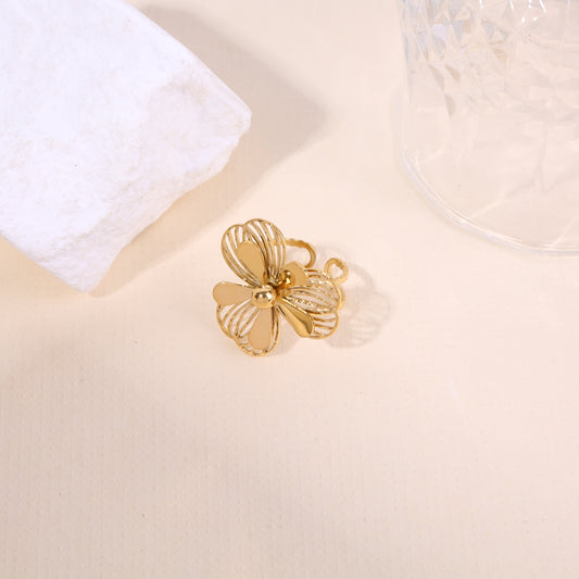 Bague Dorée Ajustable Fleur Sculpée En Volume