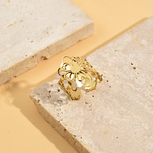 Bague Dorée Large Fleurs En Couches Ajustable
