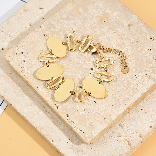 Bracelet Doré Maillons Oblongues Martelés Et Plaque Ovales