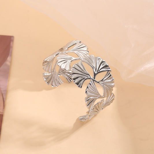 Bracelet Argenté Manchette Ouverte Brillante Feuilles De Ginkgo