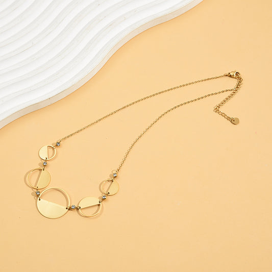 Collier Doré Plaques Rondes Demi Creuses avec Strass