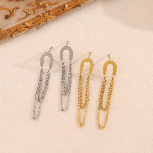 Boucle d'oreilles chaînette dorée pendantes