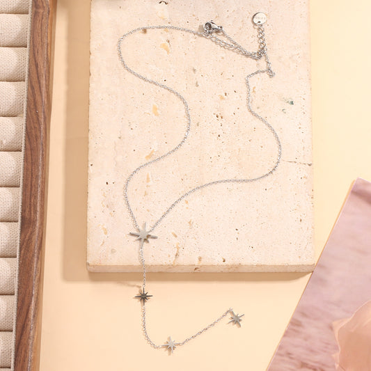 Collier argenté étoile en Y
