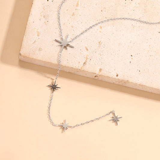 Collier argenté étoile en Y