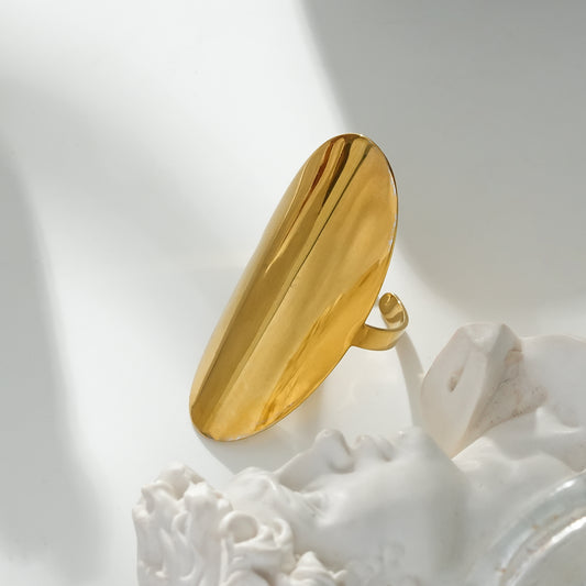 Bague Plaque Ovale Courbée Dorée