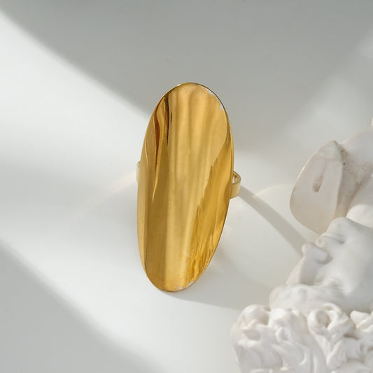 Bague Plaque Ovale Courbée Dorée