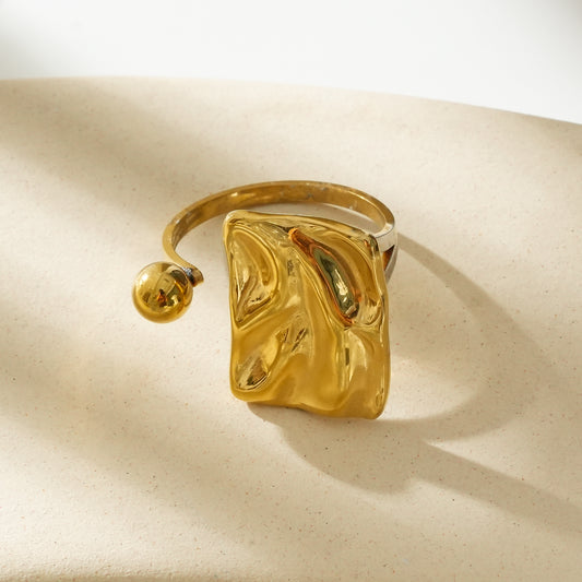 Bague Dorée Boule Et Plaque Rectangulaire Martelé