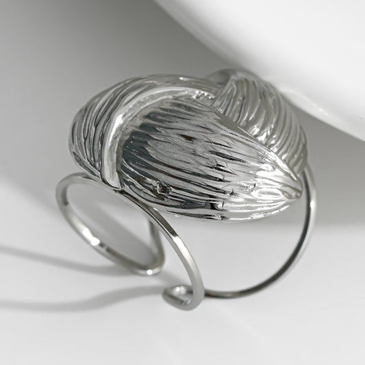 Bague Argentée Large Bandes Croisées Gravure Lignes