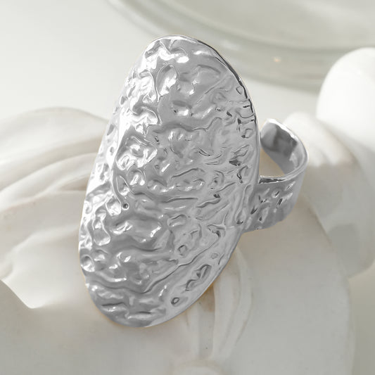 Bague Argentée Plaque Ovale Martelée