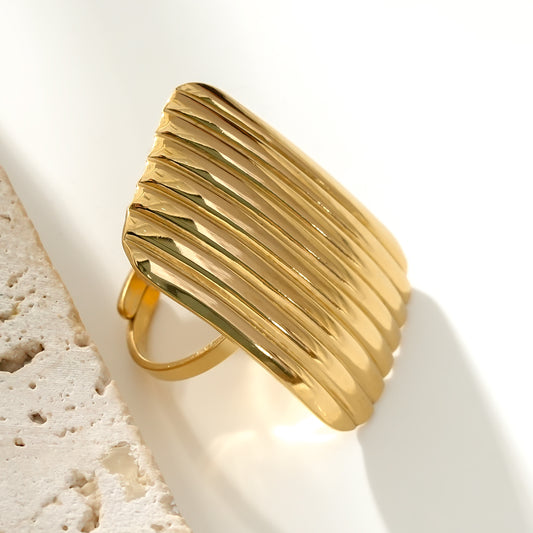 Bague Dorée Ajustable Plaque Rectangulaire Large Brillante Gravure Rayures