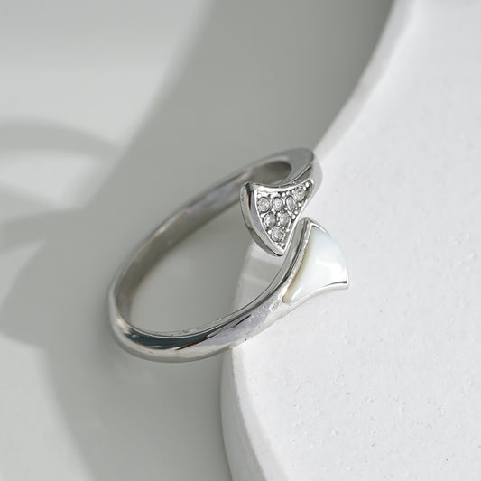 Bague Argentée Pointes En Pierre Nacre Et Strass