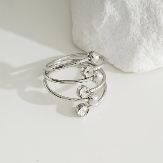 Bague Argentée Multi Lignes Pointes En Boules Et Strass