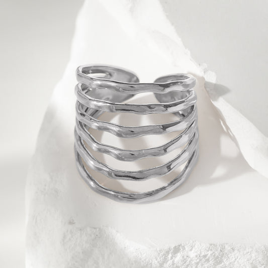 Bague Argentée Fils Incurvés