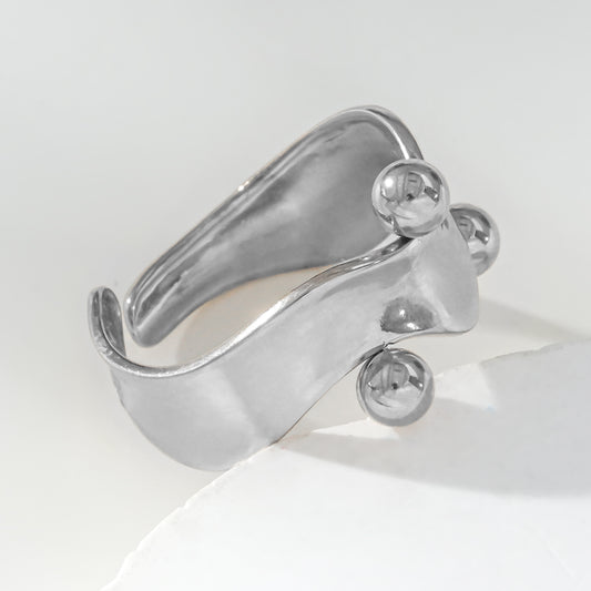 Bague Argentée Large Avec Boules