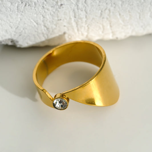 Bague Dorée Large Pointes Aiguës Avec Strass