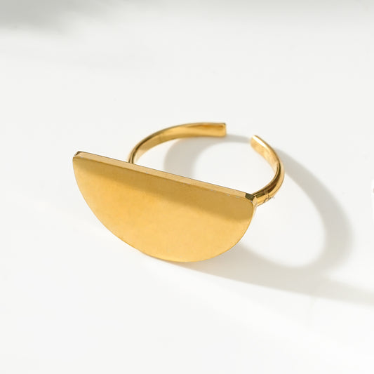 Bague Dorée Ajustable Demi-Disque Epais