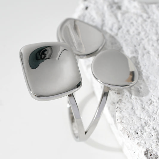 Bague Argentée Plaques Irrégulières Brillantes