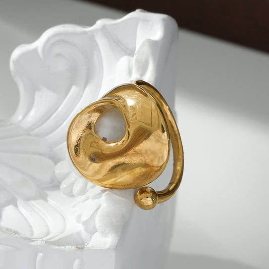 Bague Grosse Bande Incurvée Dorée