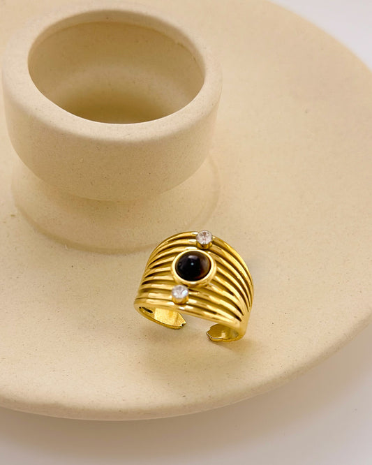 Bague Dorée Ouverte Multi Lignes Serties de Pierre Œil de Tigre Et Strass