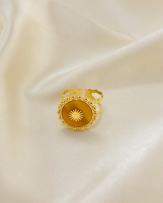 Bague Dorée Ouverte Cadre Soleil Incrustée de Pierre Marron