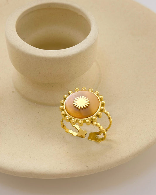 Bague Dorée Ouverte Cadre Soleil Incrustée de Pierre Marron