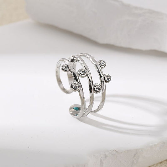 Bague Argentée Triple Lignes Multi Strass