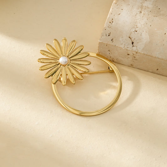 Broche Dorée Anneau Et Tournesol Avec Perle Au Centre