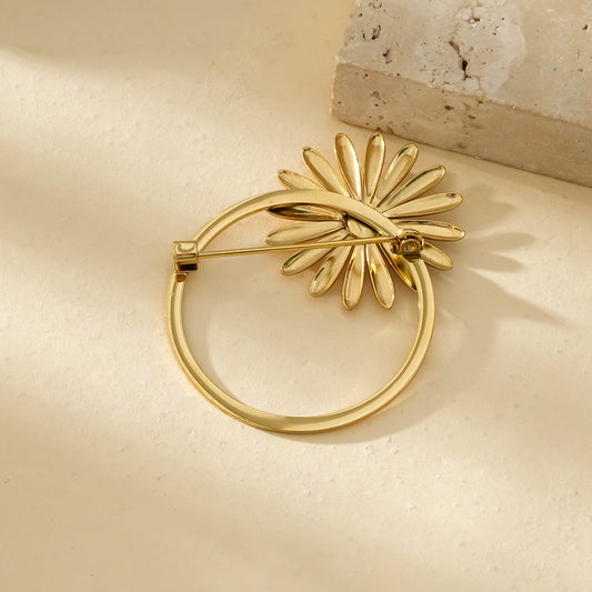 Broche Dorée Anneau Et Tournesol Avec Perle Au Centre