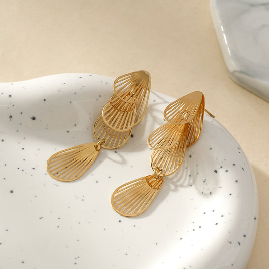 Boucles d'Oreilles Dorées Pendantes Gouttes Ajourées