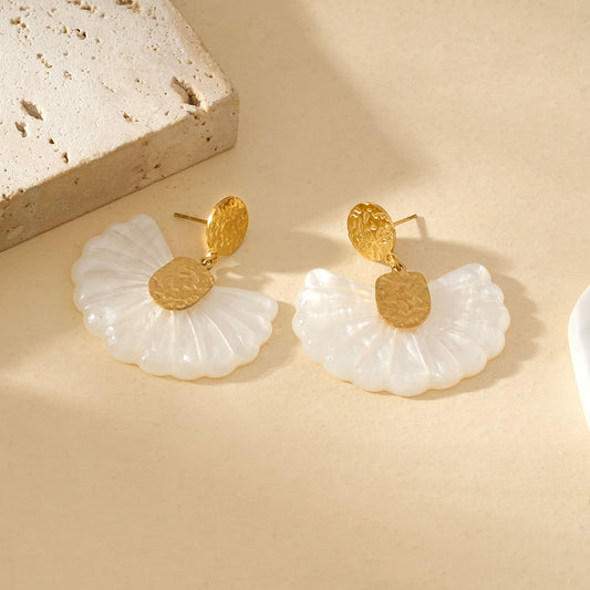 Boucles d'Oreilles Dorées Floral Acrylique