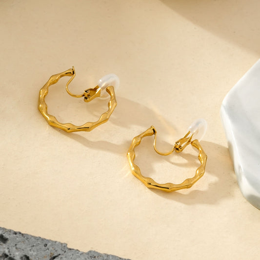 Boucles d'Oreilles à Clips Dorées Créoles Ondulées