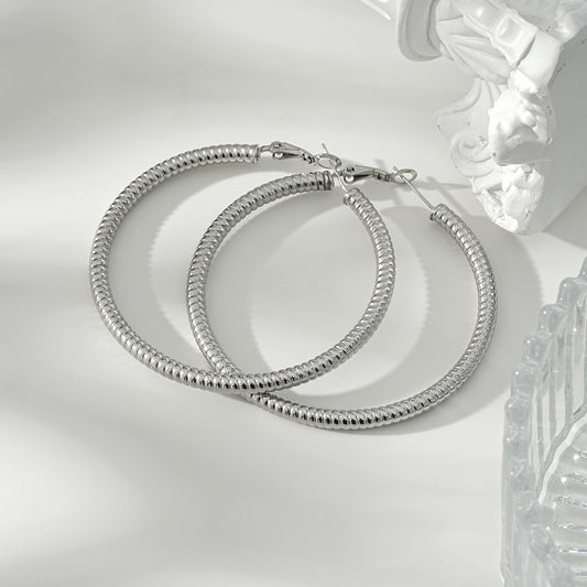 Boucles d'Oreilles Argentées Grandes Créoles Motifs Bobines