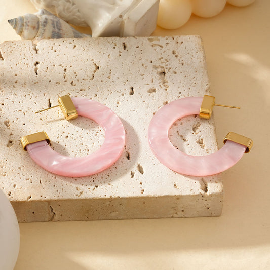 Boucles d'Oreilles Créoles Dorées Demi Cercle Résine Rose