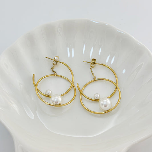 Boucles d'Oreilles Dorées Double Créoles Ouvertes Avec Perles