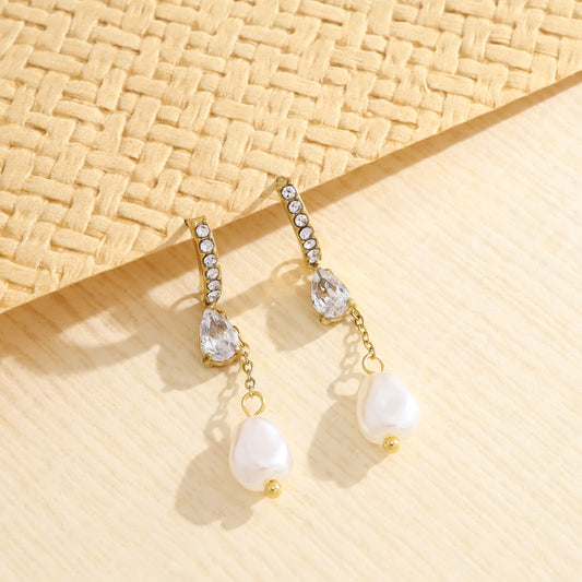 Boucles d'Oreilles Dorées Pendantes Strass Gouttes Et Perles