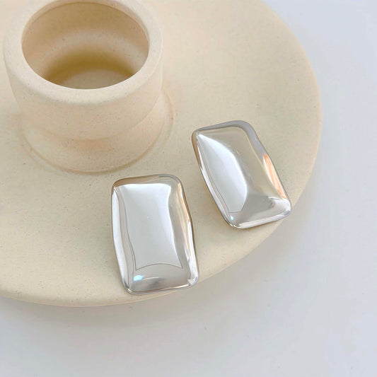 Boucles d'Oreilles Argentées Plaques Rectangulaires Brillantes