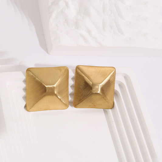 Boucles d'oreilles carrés dorées effet brossé