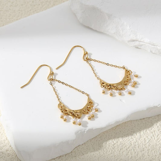 Boucles d'Oreilles Dorées Eventails En Chaînes Avec Perles