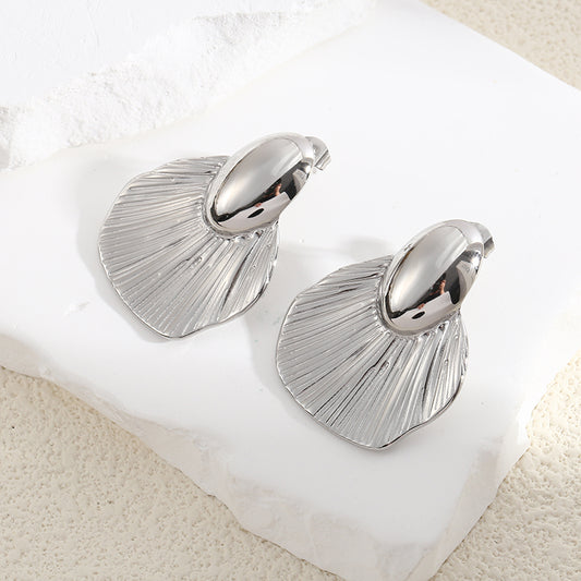 Boucles d'Oreilles Argentées Disques Irréguliers Et Rayures