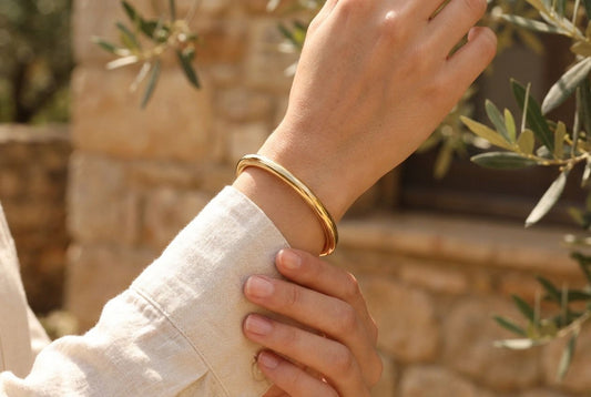 Bracelet Doré Jonc Classique Ouvrable Brillant