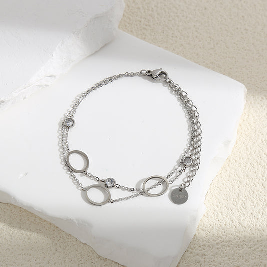 Bracelet Argenté Ajustable Double Chaînes Avec Multi Anneaux Et Strass