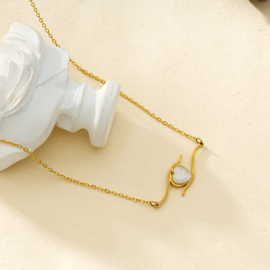 Collier Cœur En Pierre Claire Doré